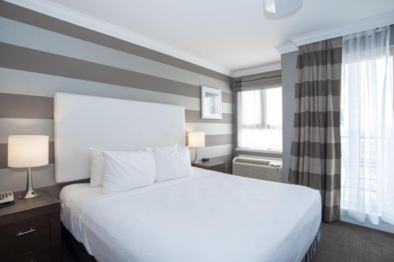 Sandman Hotel Edmonton West Экстерьер фото