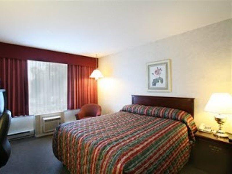 Sandman Hotel Edmonton West Номер фото